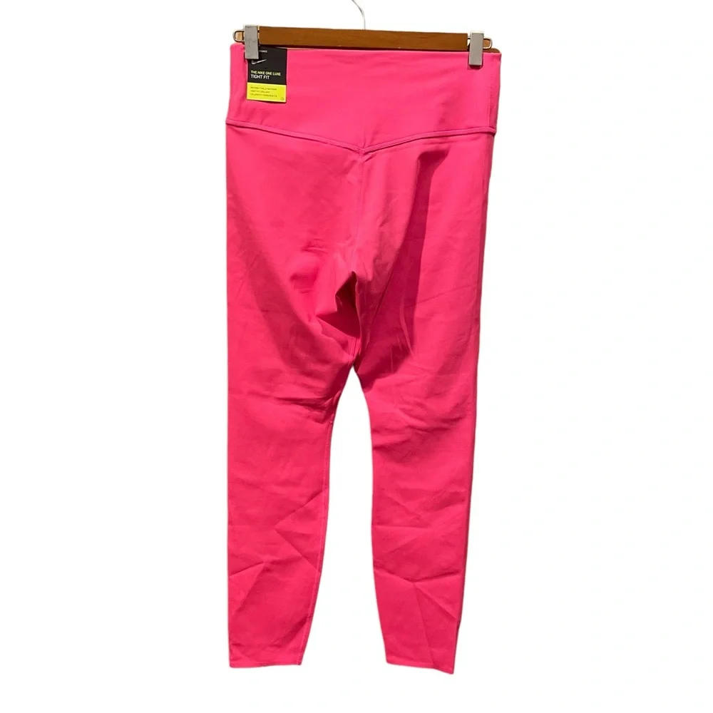 NWT Nike One Luxe Women's Mid-Rise 7/8 Leggings Hyper Pink Medium‎